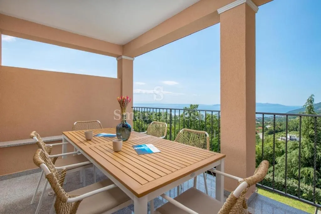 POLJANE - IČIĆI, 2S+DB sa balkonom i pogledom na more - Poljane, Opatija