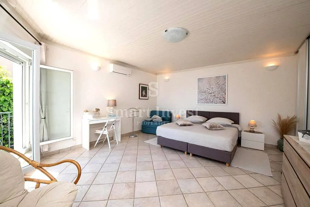 opatija, stan od 140 m2, 3s+db, 150 m do mora! - slika 11