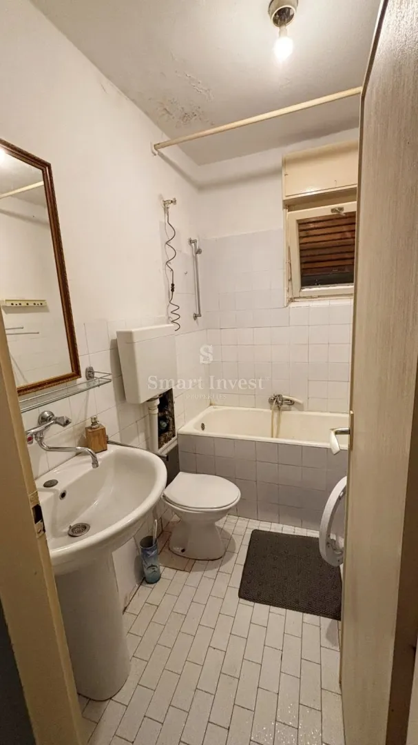 gornja vežica, stan 2s+db s pogledom na more, za adaptaciju - slika 12