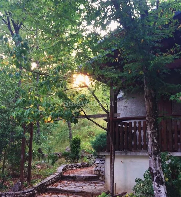 MATULJI - JURDANI, kućica sa zemljištem! - Jurdani, Matulji