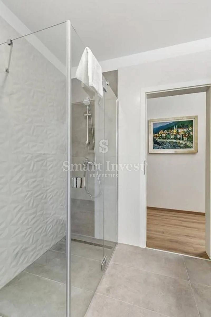 pobri, kuća od 200 m2 s bazenom i okućnicom od 750 m2 - slika 20