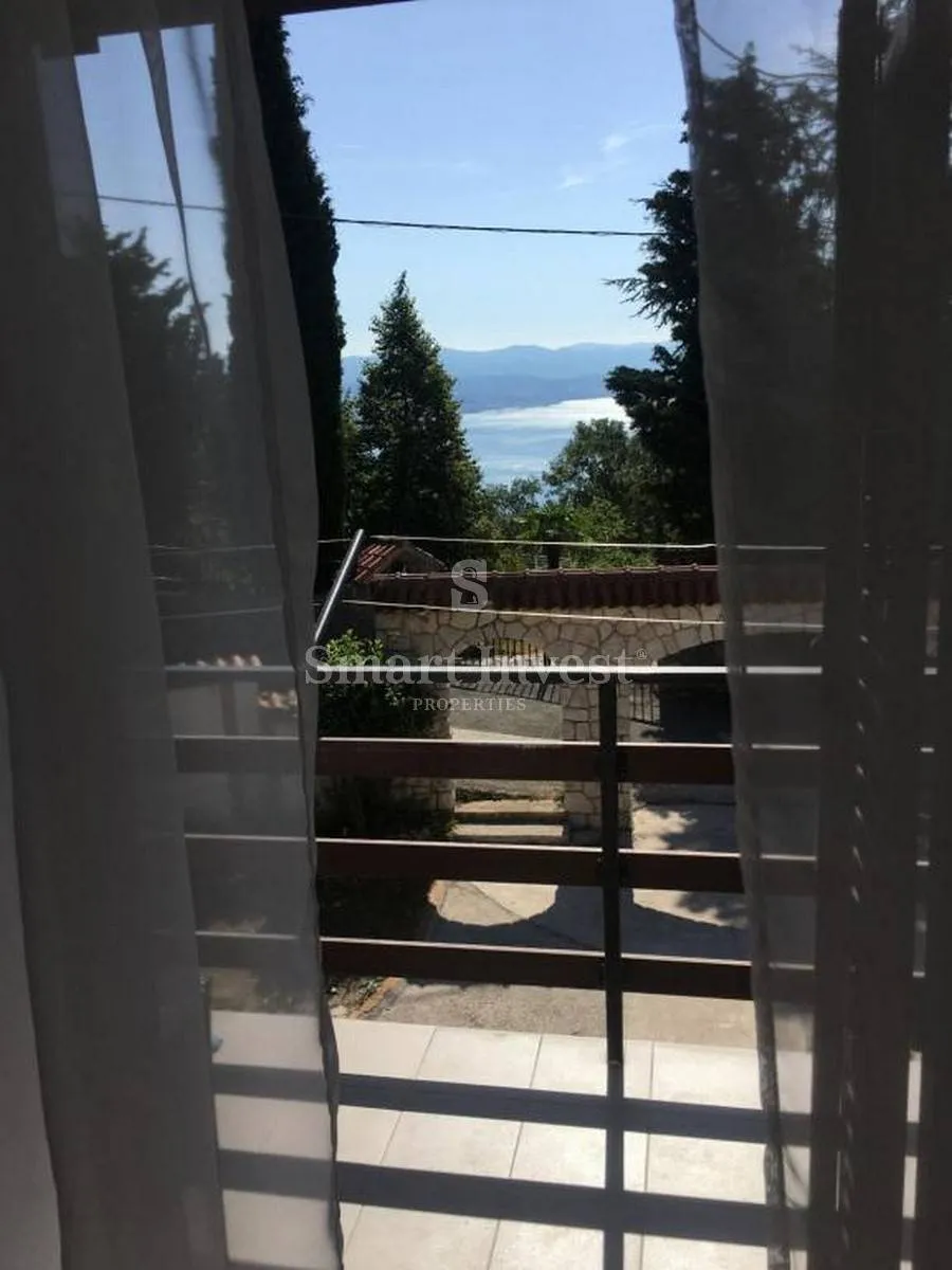 veprinac, dvojna kuća od 250 m2 s prekrasnim pogledom na more - slika 21