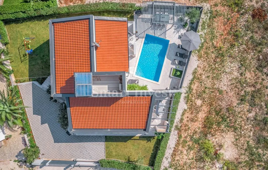 istra, medulin, moderna kuća blizu mora s predivnim pogledom! - slika 9