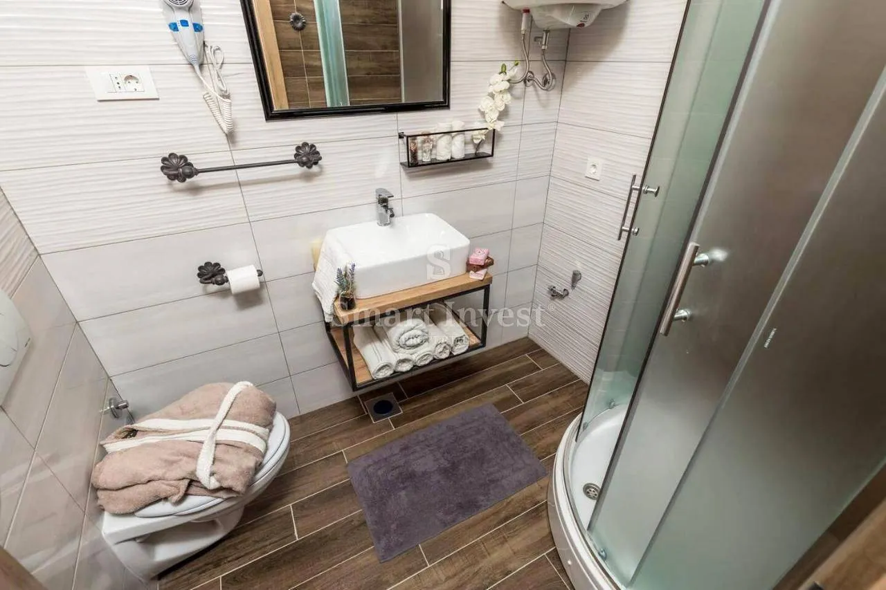 rijeka - korzo, dva apartmana s uhodanim poslom - slika 14