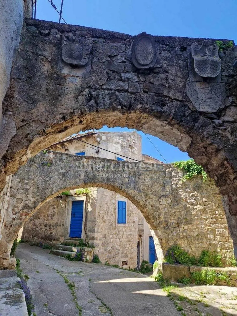 istra - plomin, kuća od 270 m2, poslovna i stambena mogućnost - slika 19