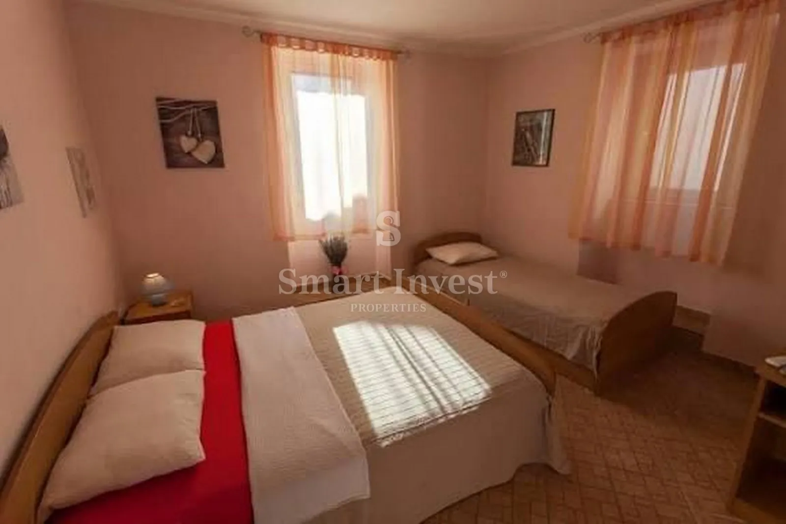 cres, kuća s apartmanima i restoranom - slika 34
