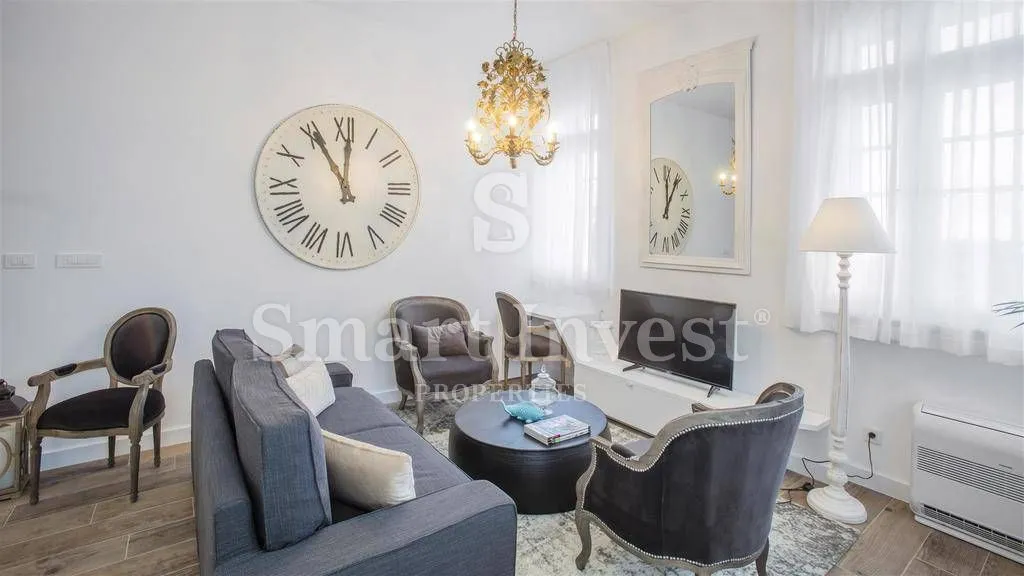 opatija - centar, etaža s 5 apartmana, 150 m od mora - slika 25