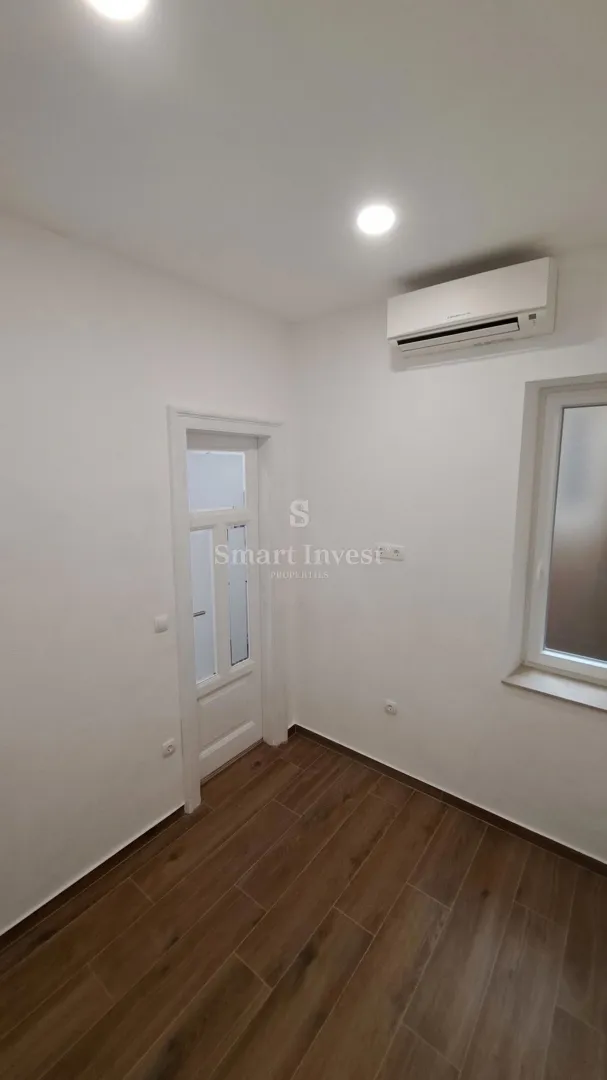 potok, novoadaptiran stan, 2 stambene jedinice, balkon - slika 11