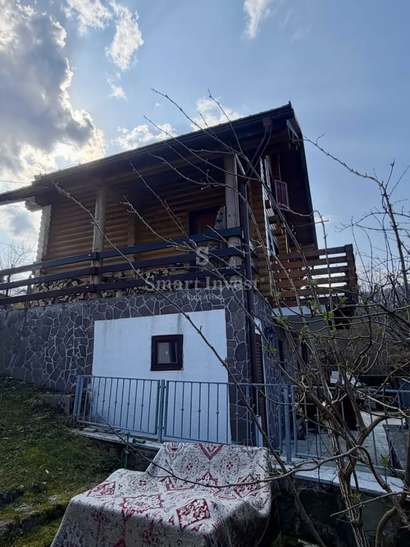 delnice, šarmantna drvena kuća okružena prirodom - slika 25
