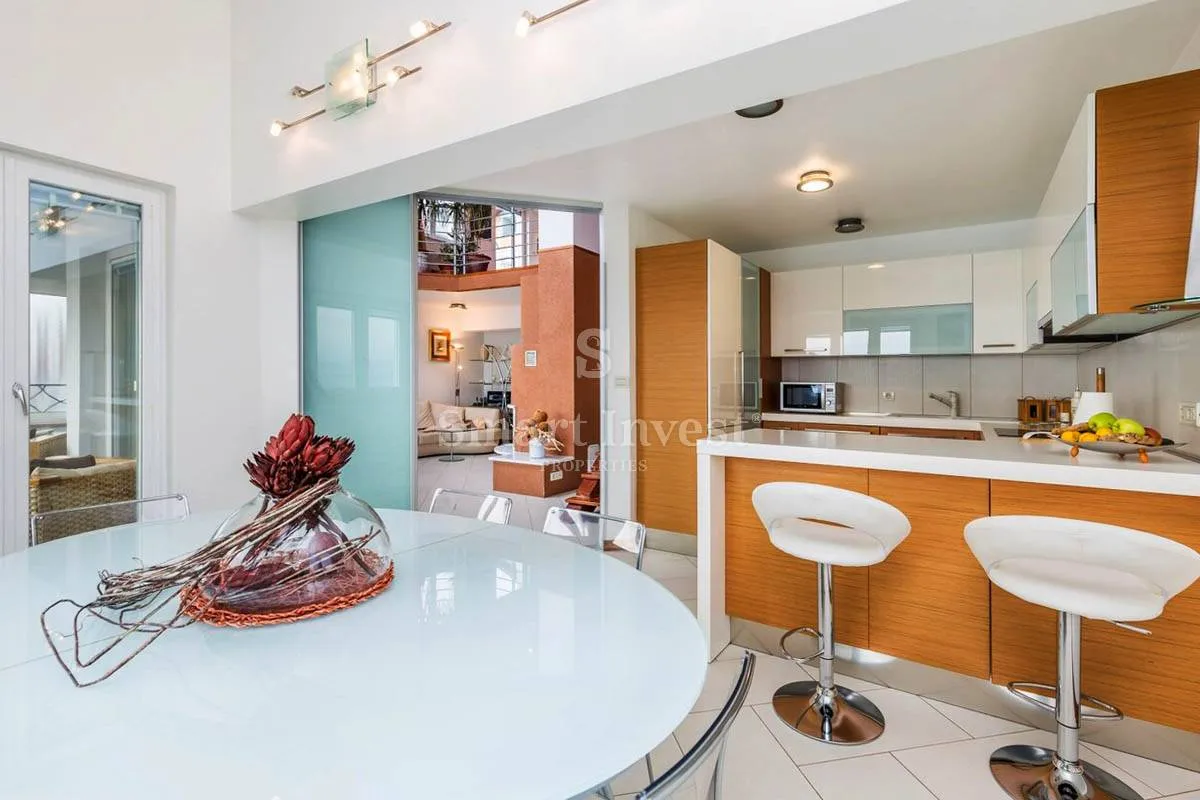 opatija, luksuzan penthouse drugi red do mora, s okućnicom - slika 14