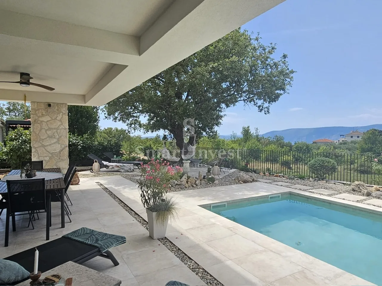 krk - linardići, luksuzna vila s bazenom - slika 21