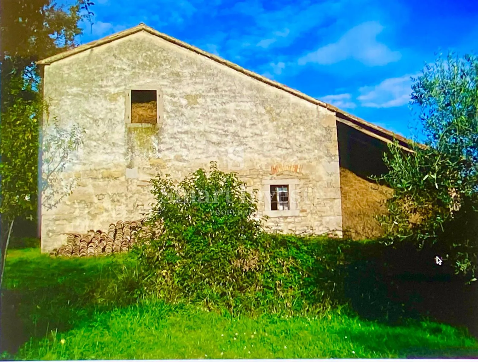 istra - cerovlje, dvojna štala za obnovu sa zemljištem - slika 2