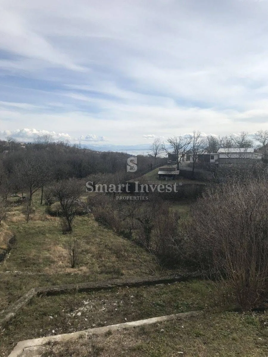 MATULJI, građevinsko zemljište od 820 m2