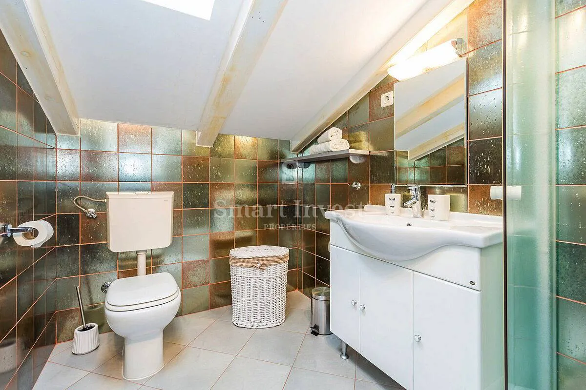 opatija, luksuzan penthouse drugi red do mora, s okućnicom - slika 36