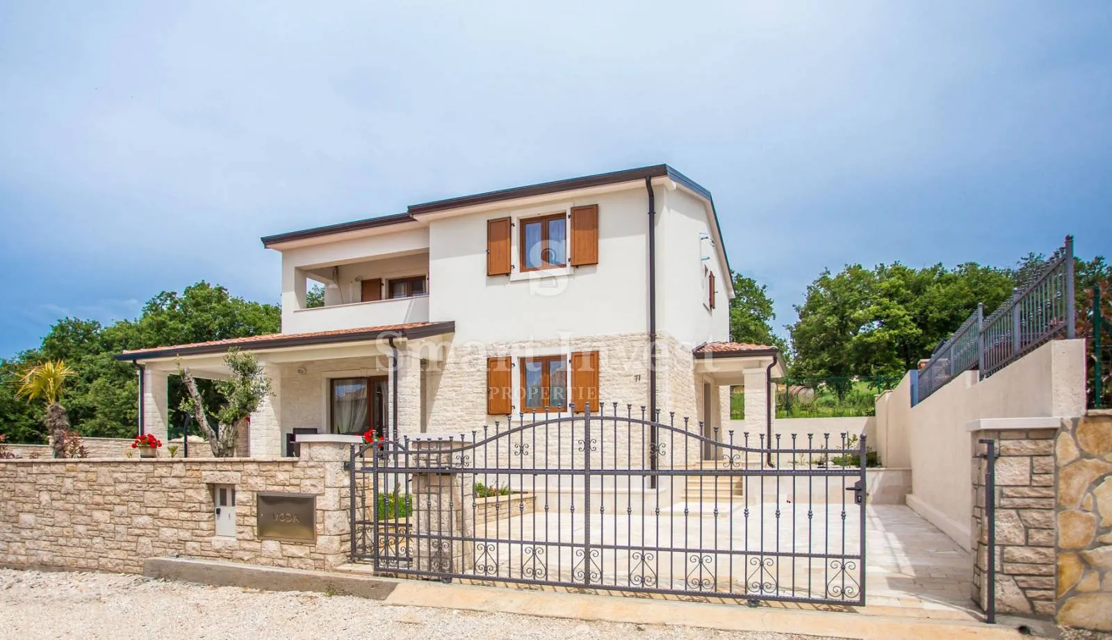 poreč - okolica, prekrasna vila s bazenom i pogledom na more - slika 28