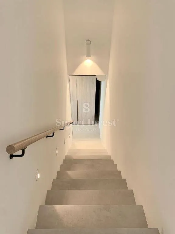 krk, moderna villa s dva stana i 2 bazena 500 m od mora - slika 16