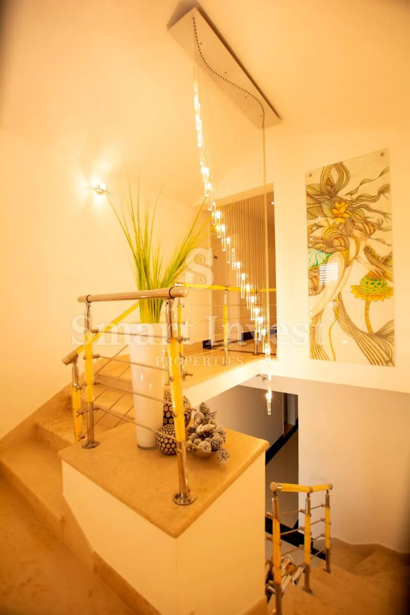 funtana, prekrasna vila s bazenom i 10 apartmana u blizini mora! - slika 14