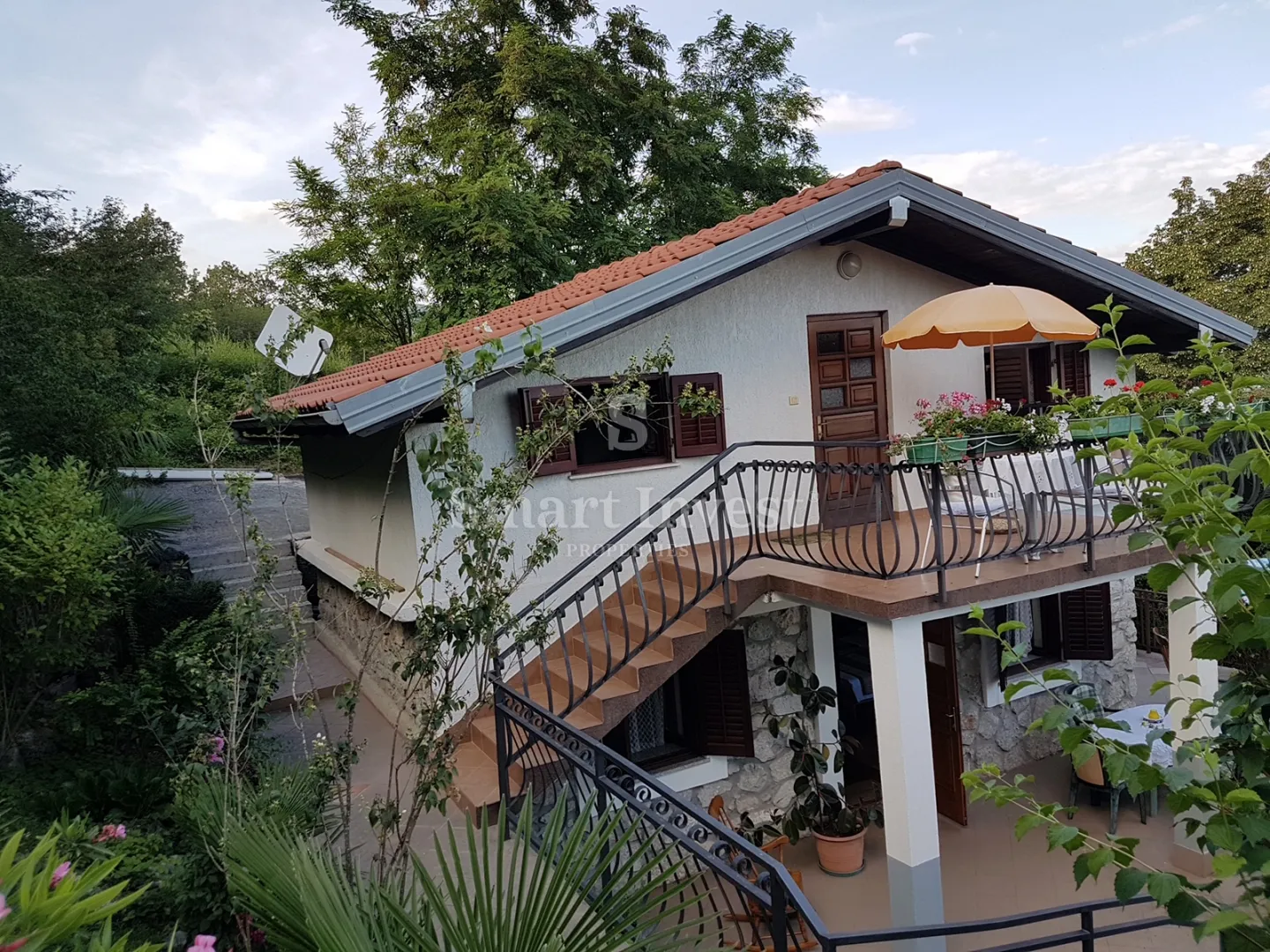 ika - oprić, kuća s pogledom na more i prostranom okućnicom - slika 5