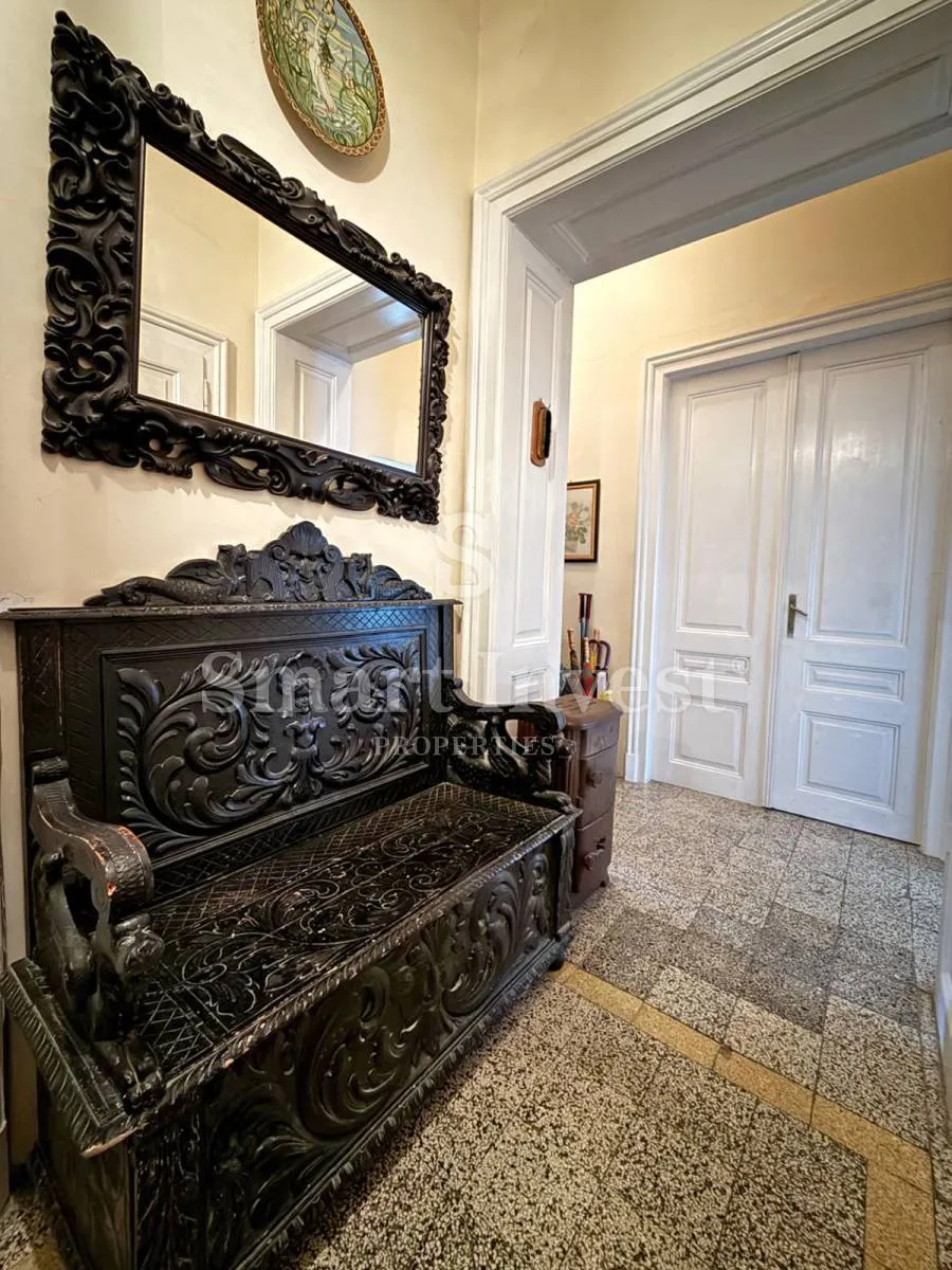 opatija, stan od 139 m2 s parkingom, u staroj vili 50 m od mora! - slika 9
