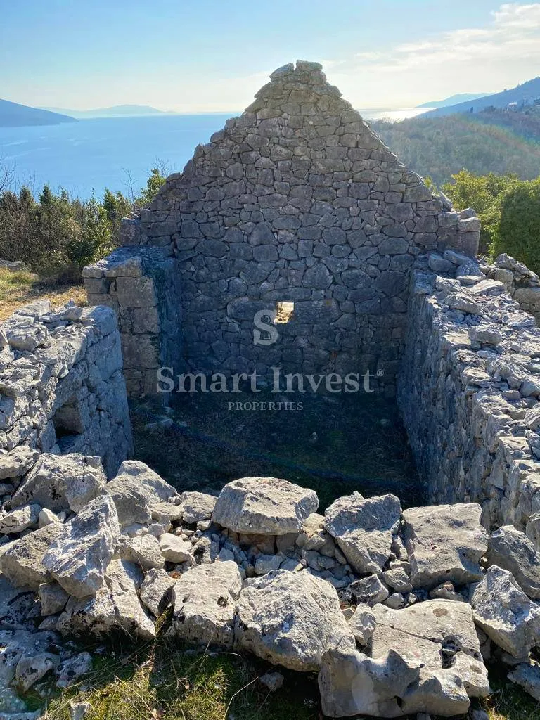 opatijska rivijera, teren od 3.282 m2 sa 7 starina i projektom, pogled na more - slika 15