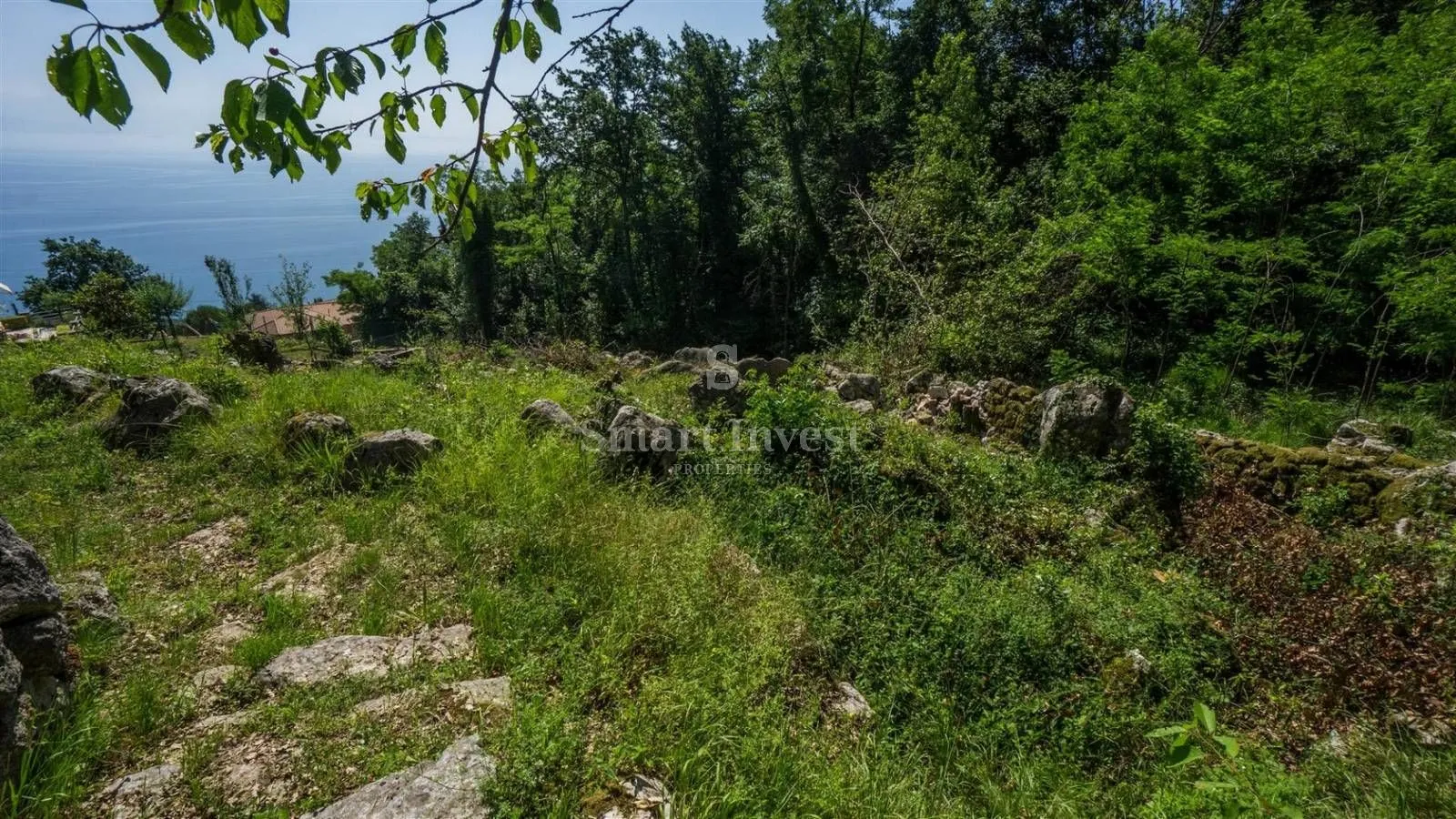 liganj, građevinsko zemljište s prekrasnim pogledom na more! - slika 9