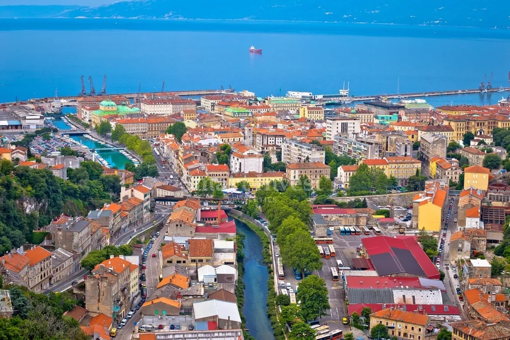 rijeka - centar, jedinstveni stan na top lokaciji *ekskluzivno samo kod nas* - slika 25