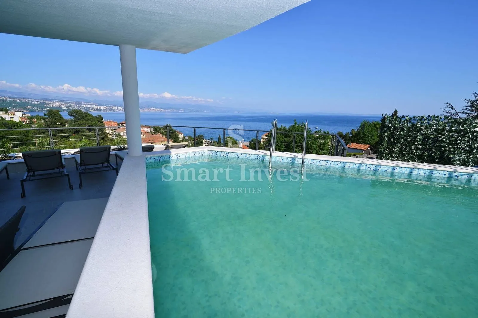 opatija centar, luksuzna vila sa 6 stanova i predivnim pogledom na kvarner - slika 14