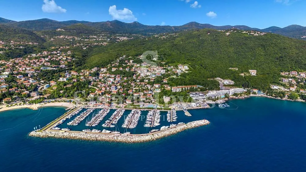 IČIĆI, građevinsko zemljište s pogledom na more - Ičići, Opatija