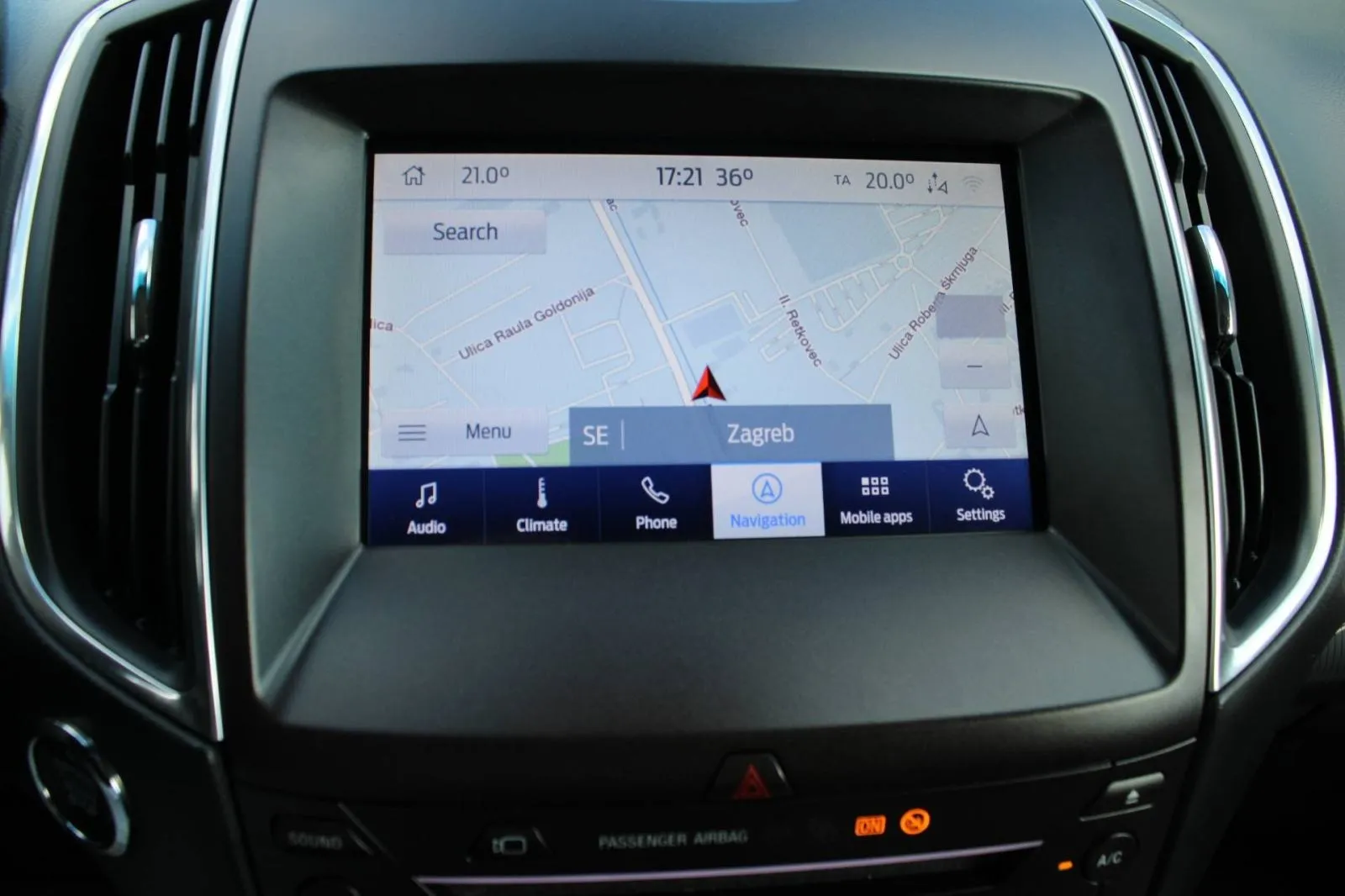 ford edge 2.0 tdci automatik titanium *navigacija, kamera* - slika 18