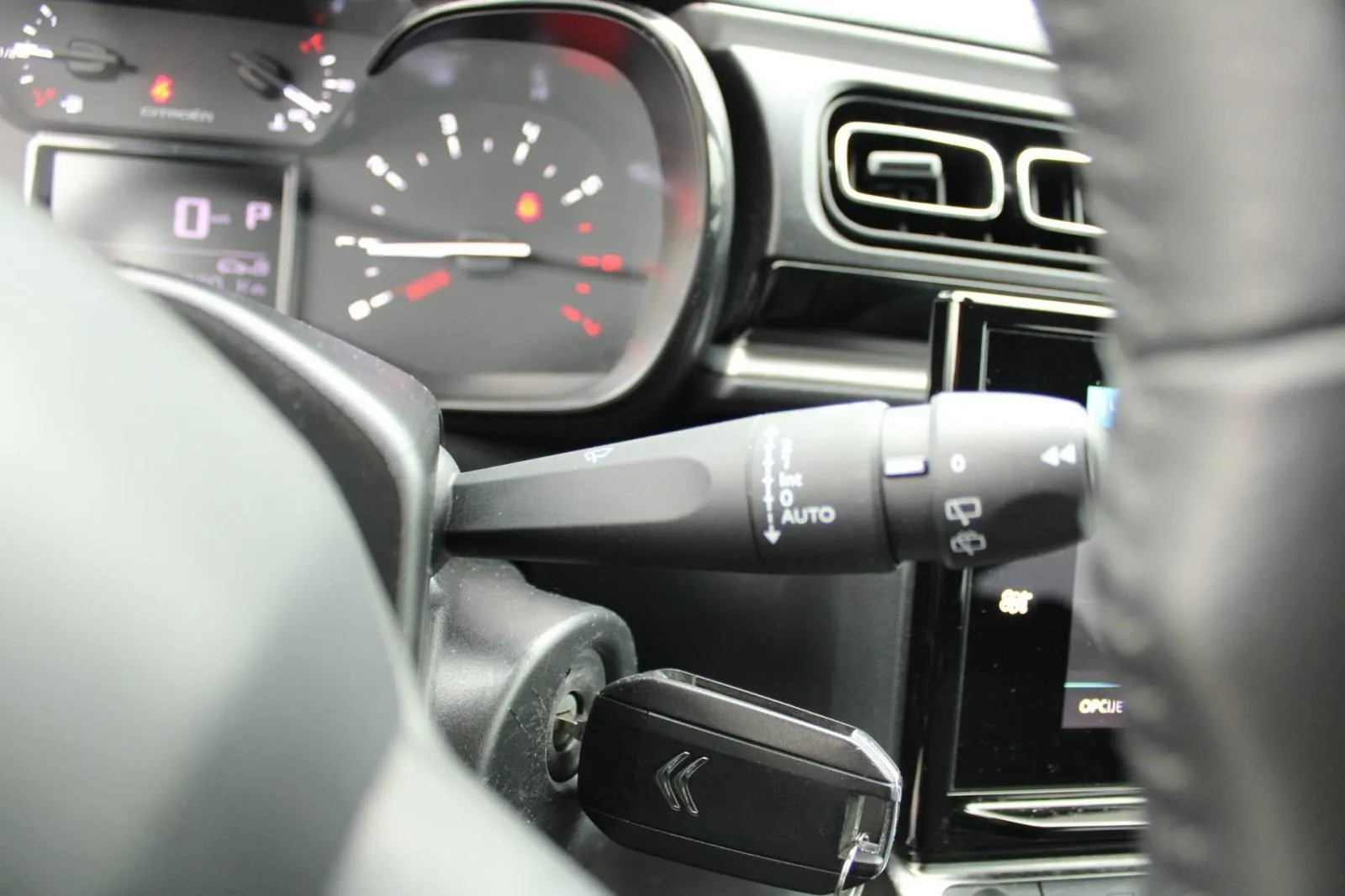 citroen c3 1.2 puretech automatik *navigacija* - slika 11