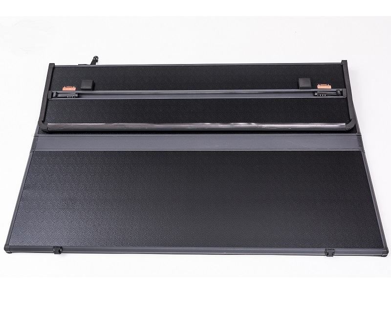 oprema-styling za toyota hilux-pragovi-nosači-bull bar- roll bar - slika 18