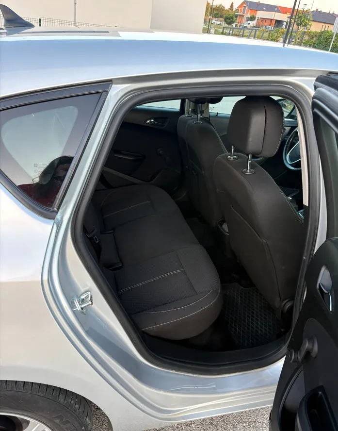 opel astra j 1.7 cdti ecoflex - slika 7
