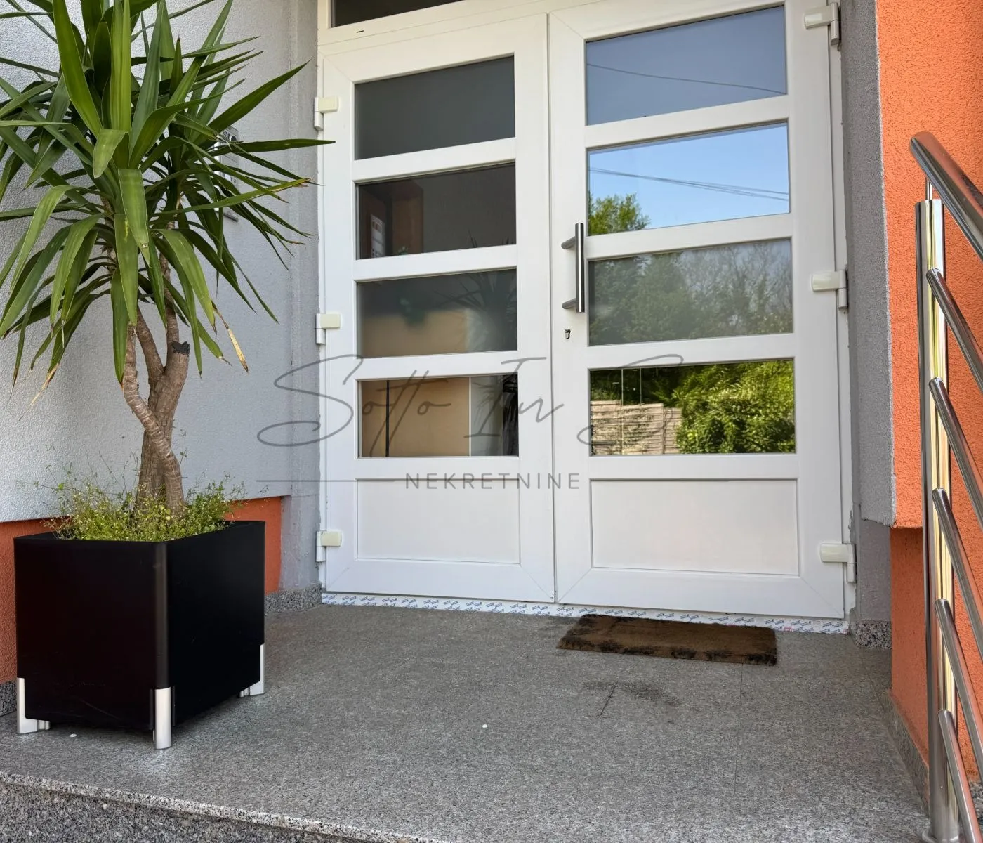Ugodan i svijetao stan na Žutom bregu-prodaja! - Zagreb