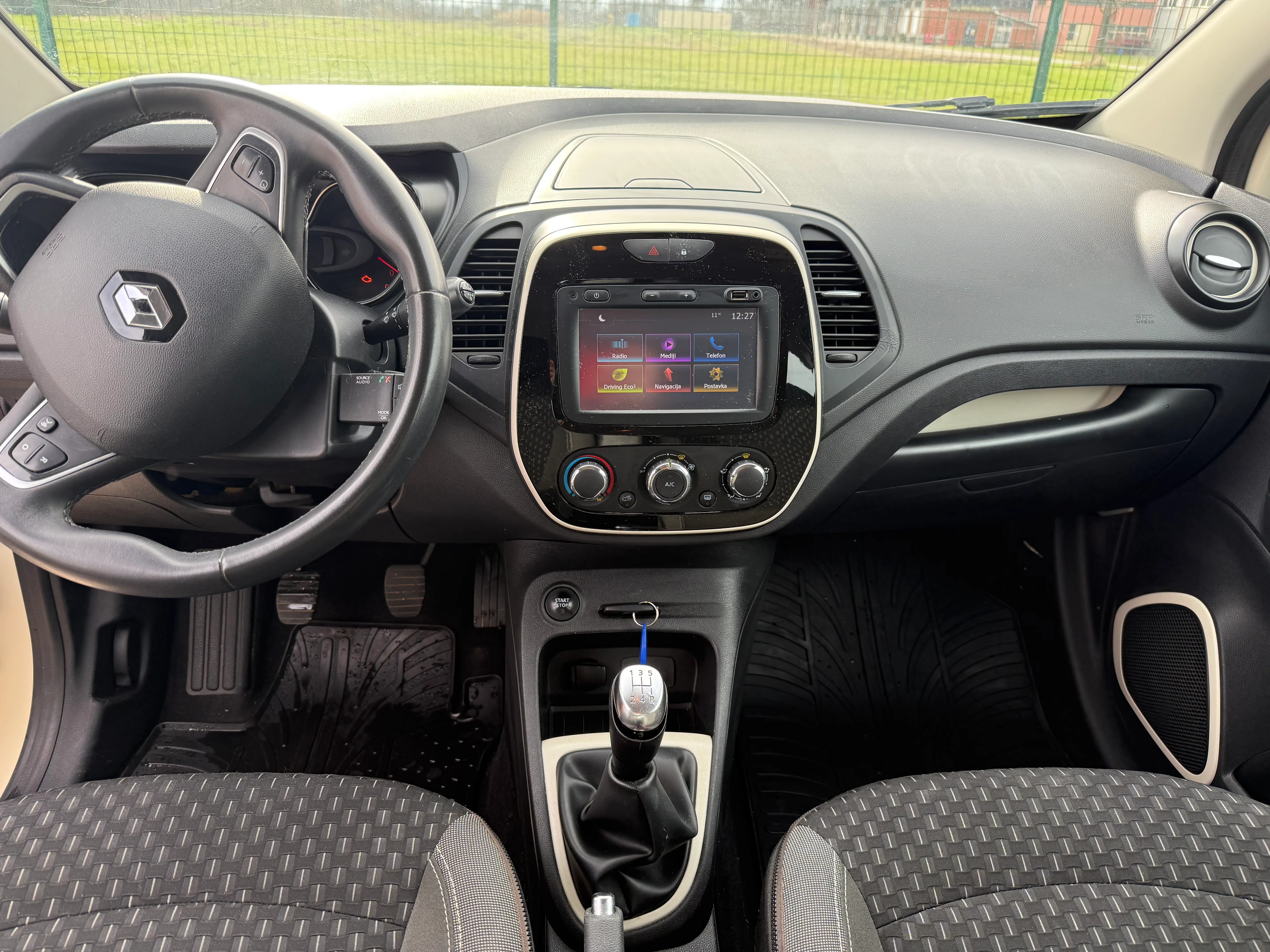 renault captur 1,5 dci energy - slika 7