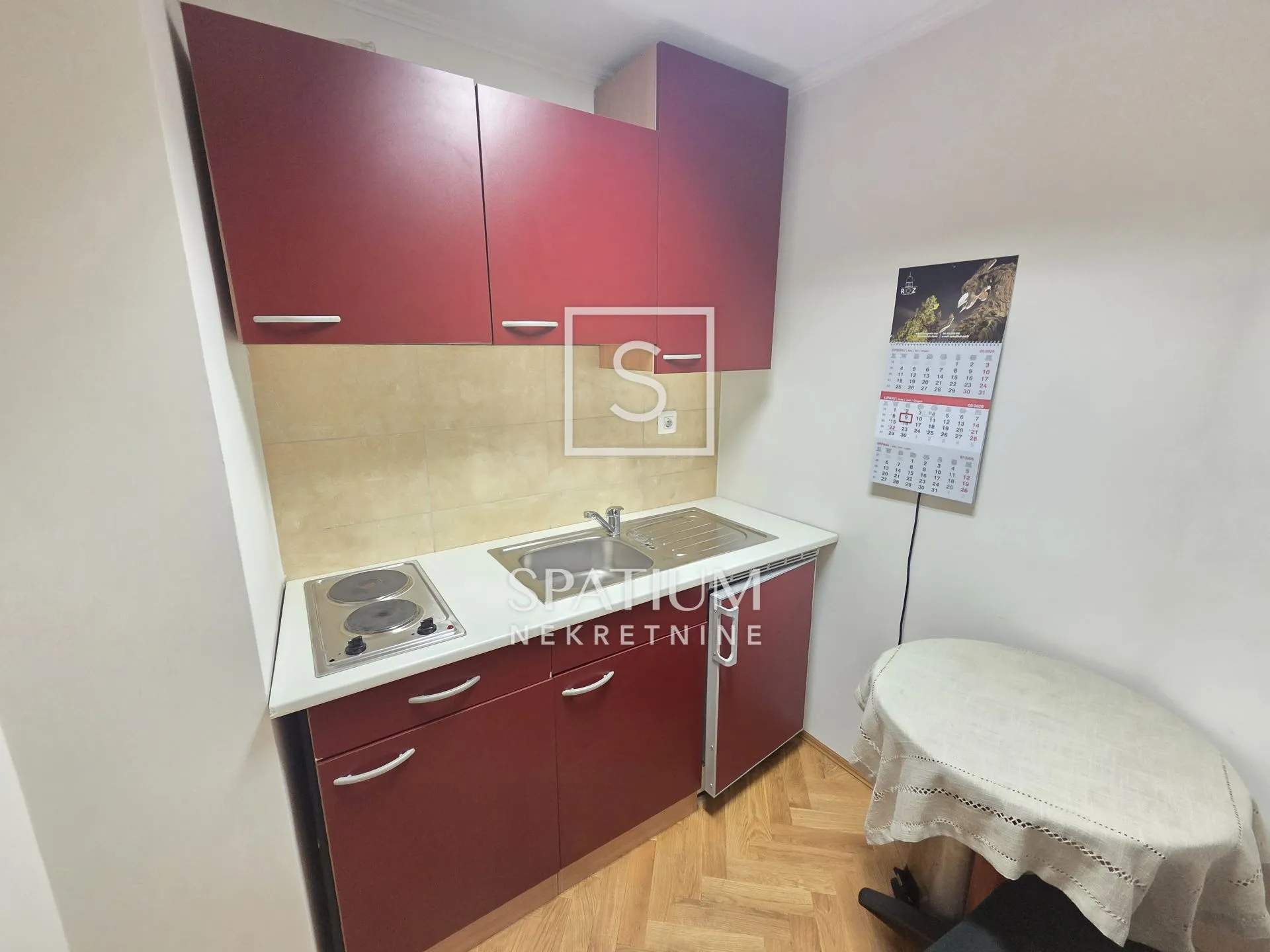 centar, uredski prostor 32m2 - slika 8