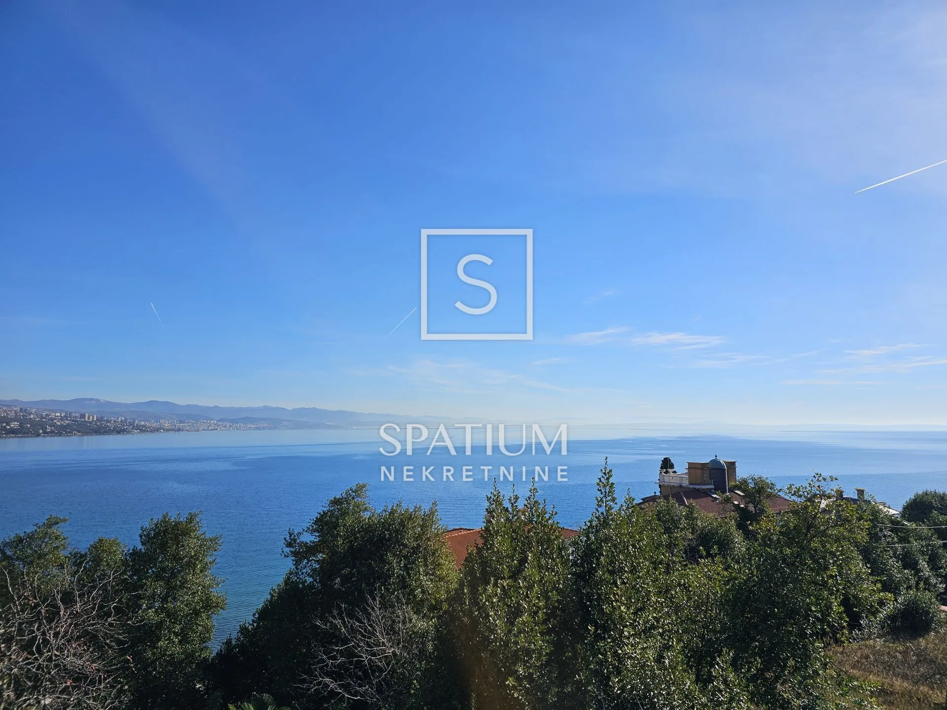 opatija, stan za renovaciju prvi red do mora - slika 2