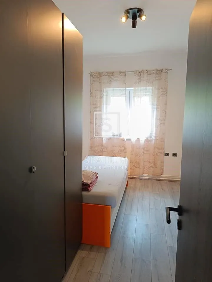 viškovo, samostojeća kuća s dva stana - slika 6