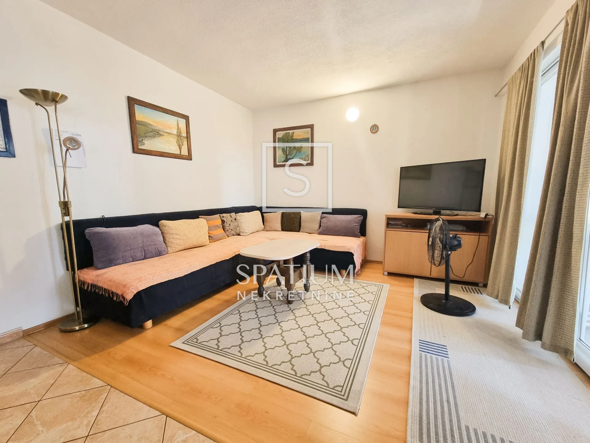 novi vinodolski, apartmanska kuća 50 metara od mora - slika 2
