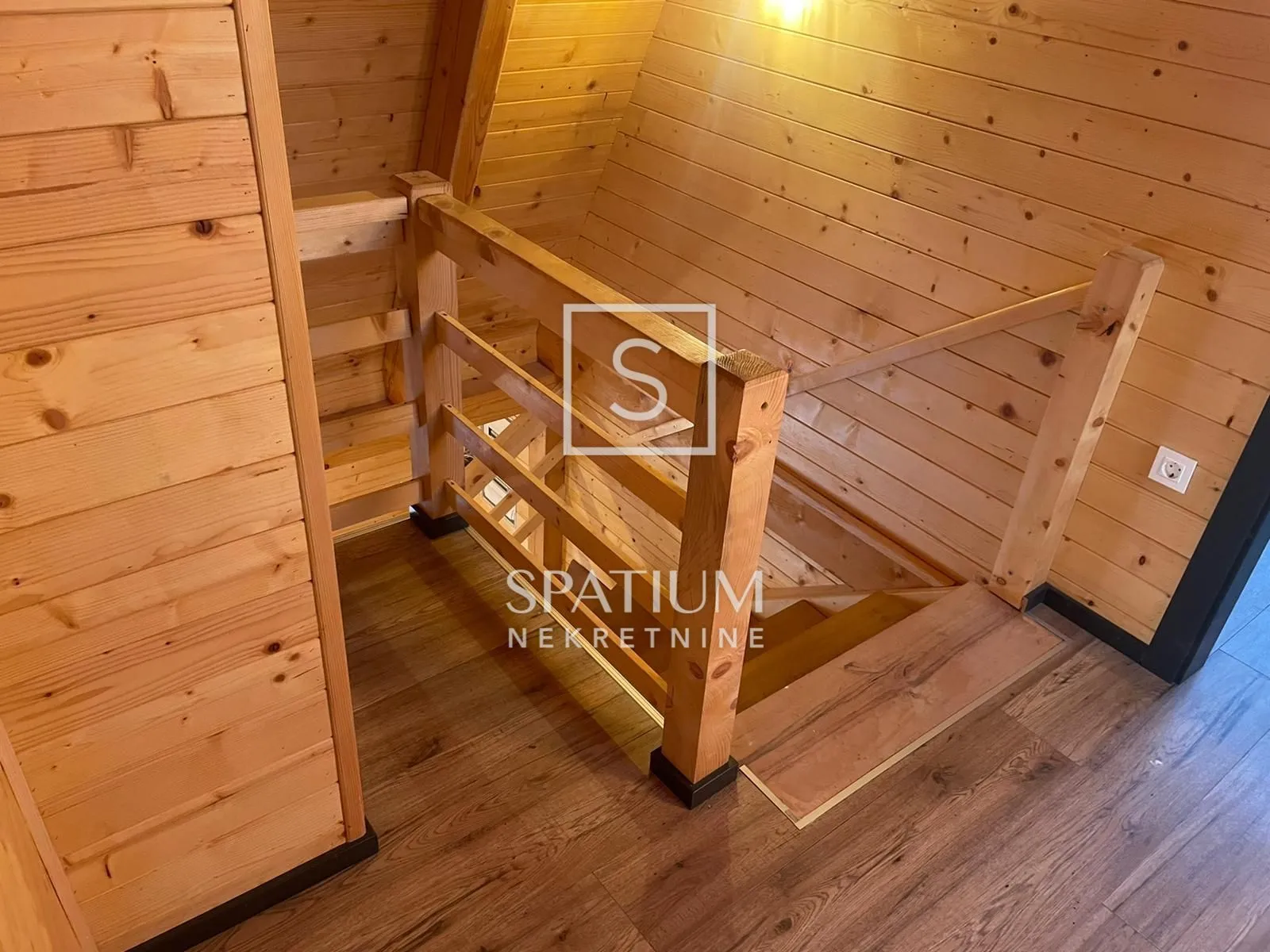 karlovac - okolica, novosagrađena a frame kuća uz rijeku kupu - slika 10