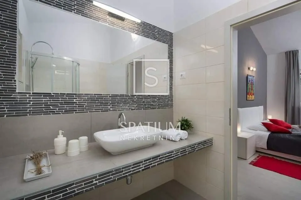 labin, nedešćina, villa s bazenom na mirnoj lokaciji - slika 11