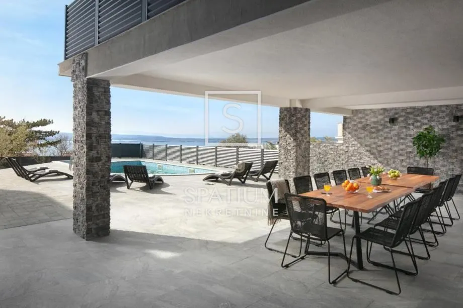 crikvenica, vila na prekrasnoj lokaciji - slika 13