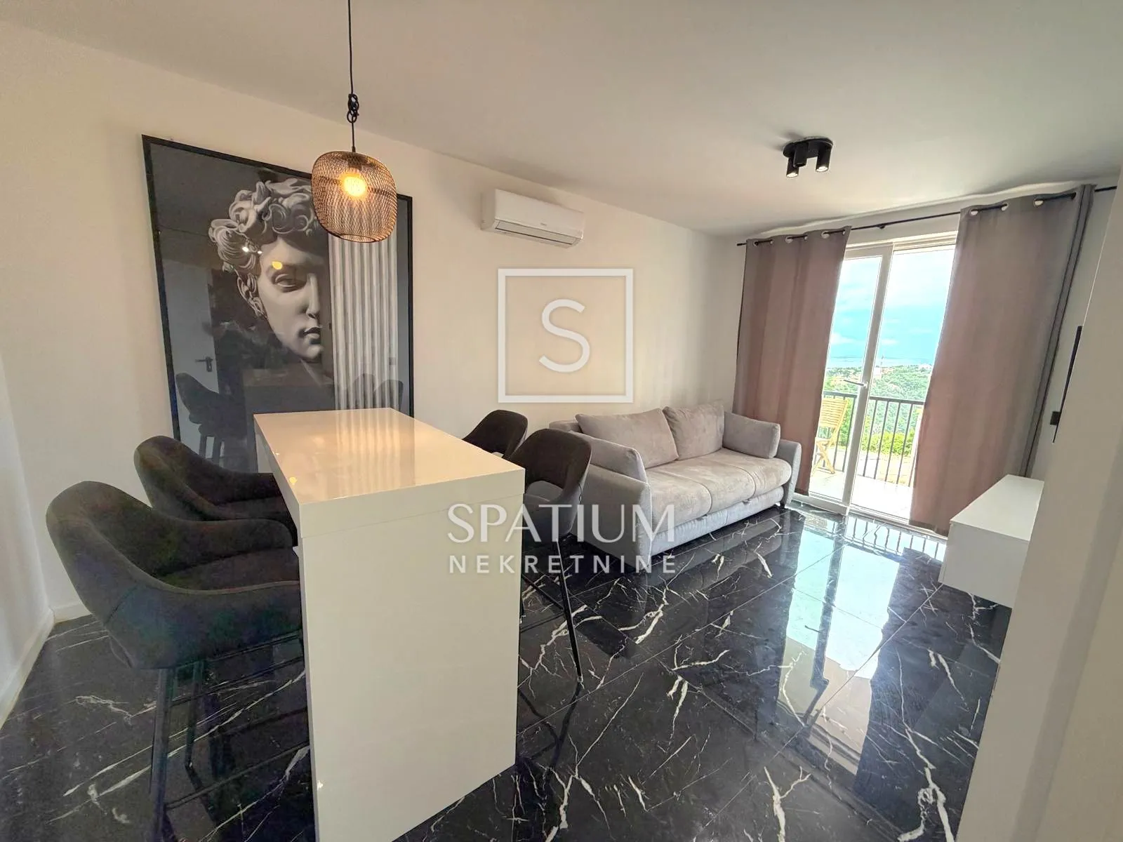 crikvenica, kuća s četiri apartmana i bazenom - slika 6
