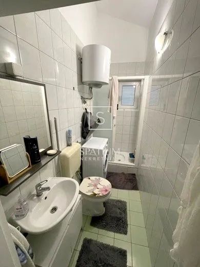 malinska, odličan stan blizu centra - slika 5