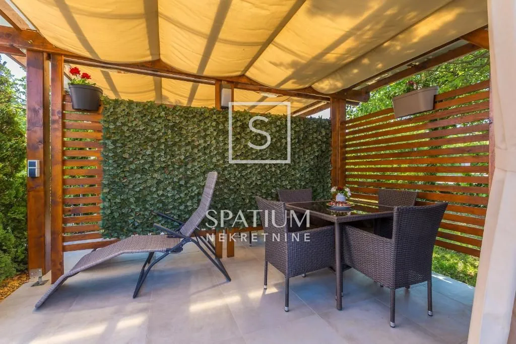otok krk, malinska, jednosobni stan s lijepom okućnicom - slika 17