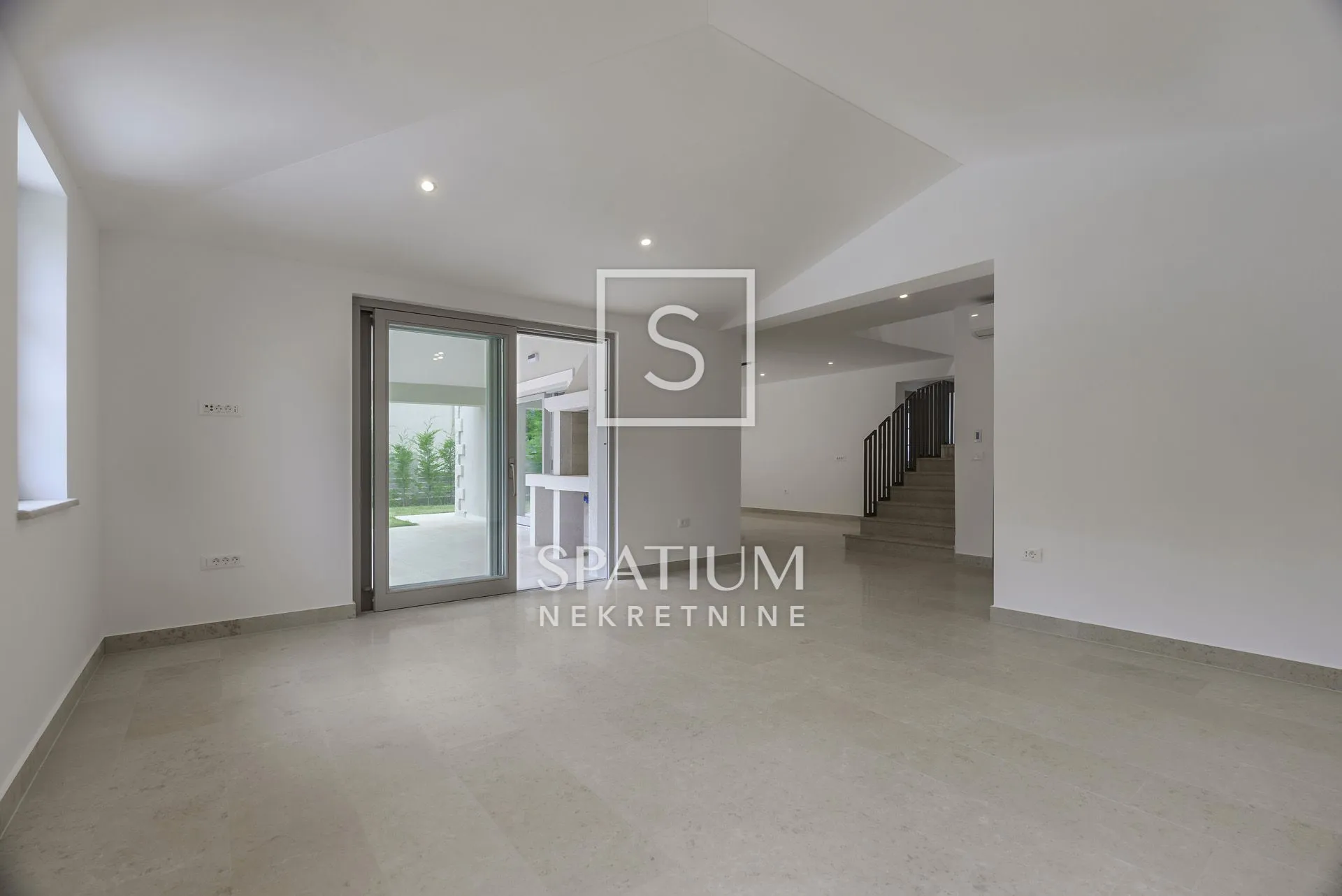 barban, urbana vila - slika 3