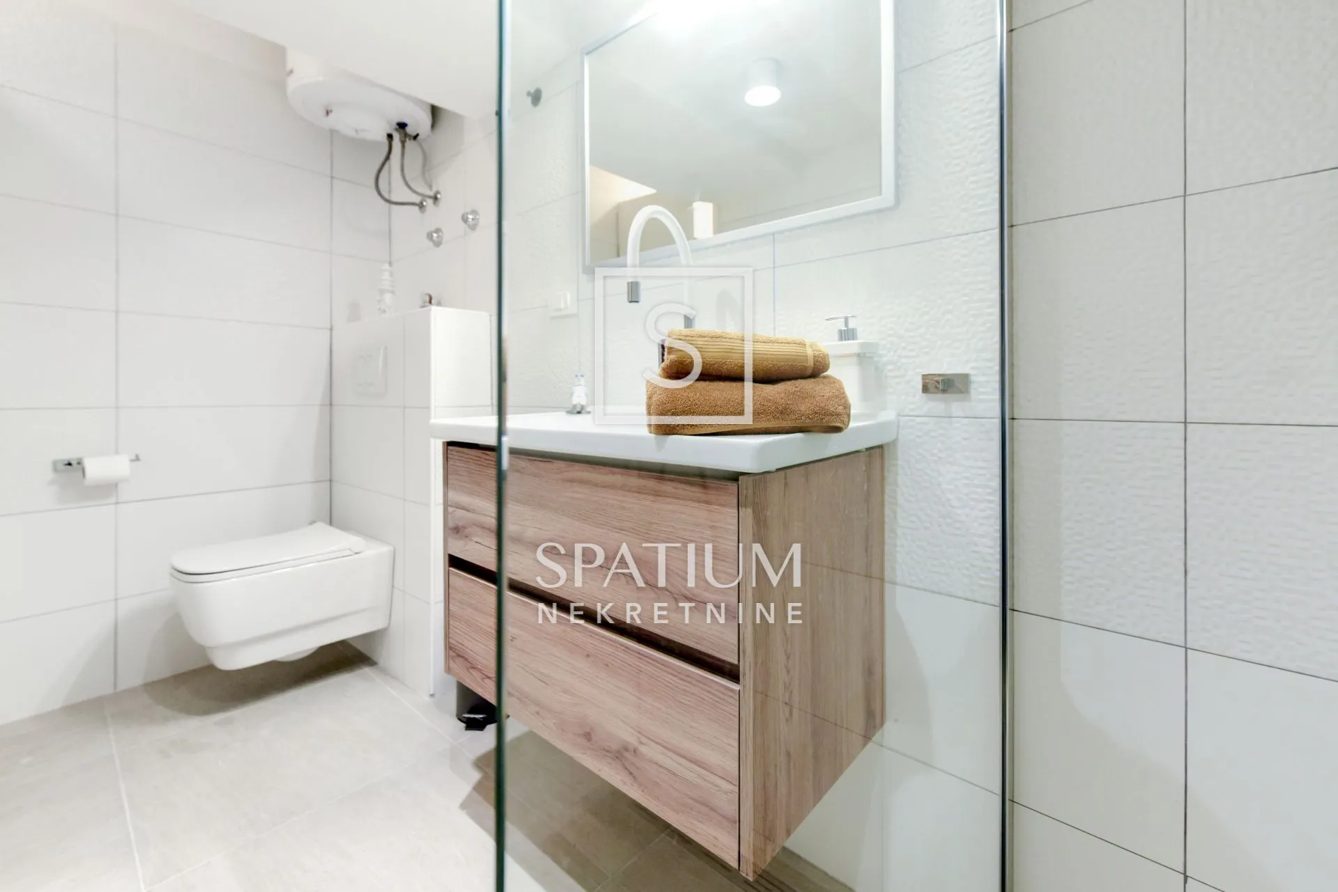 rovinj, istra, apartman u srcu starogradske jezgre - slika 17