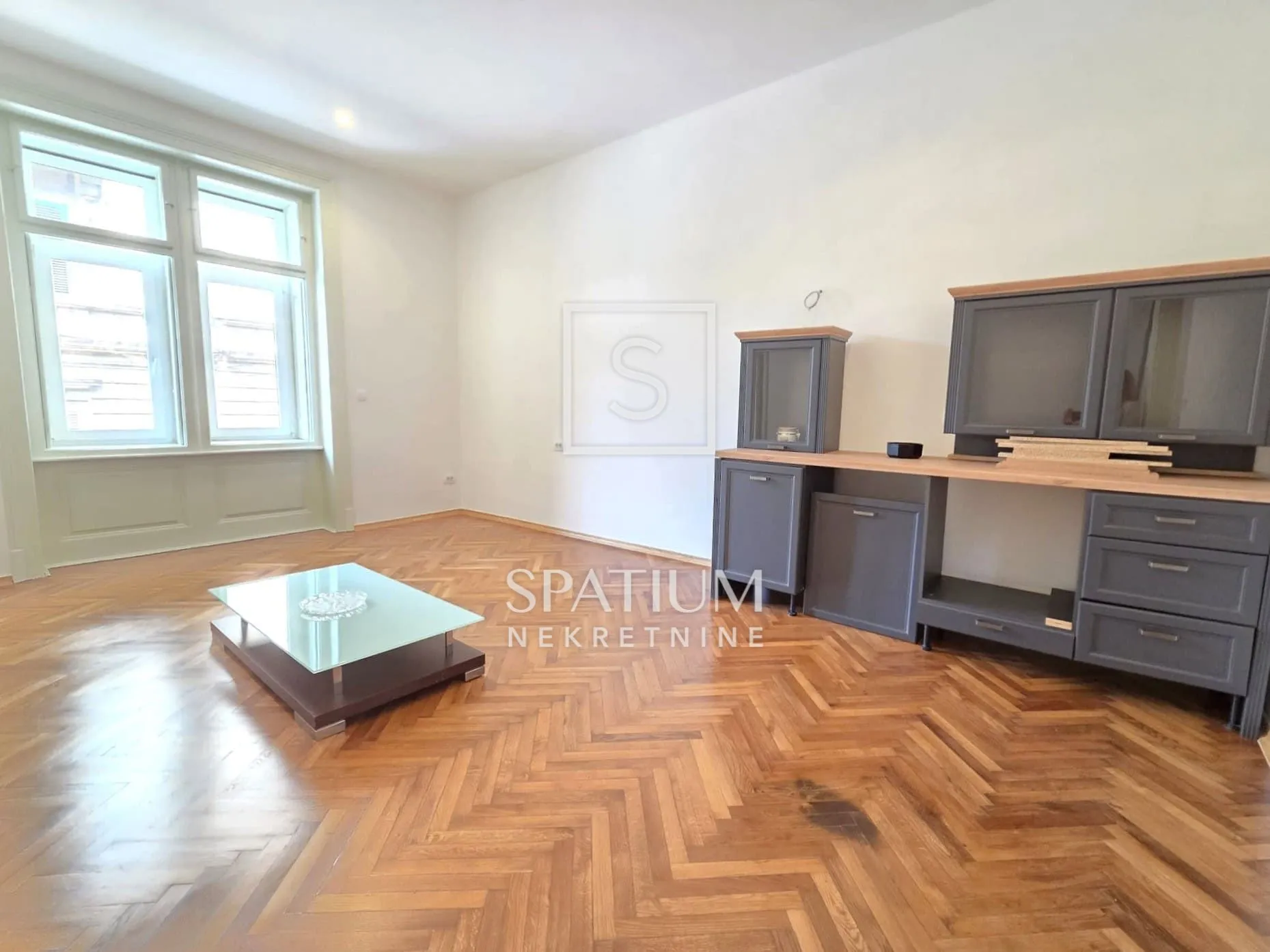 Centar, Novouređen Stan - Rijeka