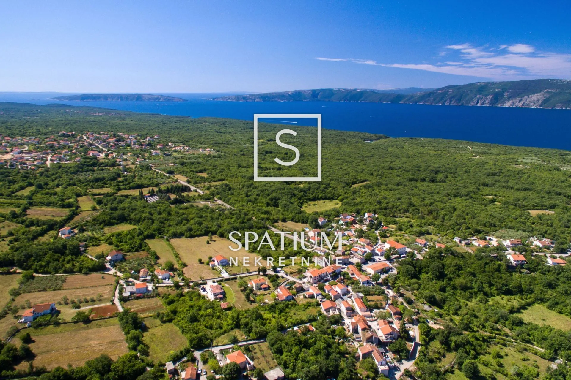 Krk, Veće Zemljište Uz Građevinsku Zonu