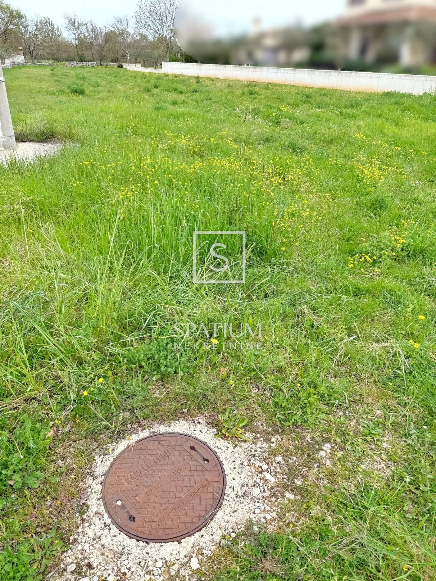kanfanar, građevinsko zemljište u blizini centra kanfanara - slika 6
