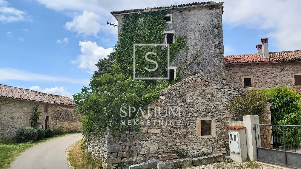 barban, kamena kuća za adaptaciju - slika 4